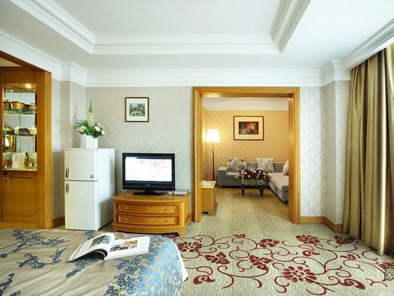 שנג'ן South China Harbour View Hotel מראה חיצוני תמונה
