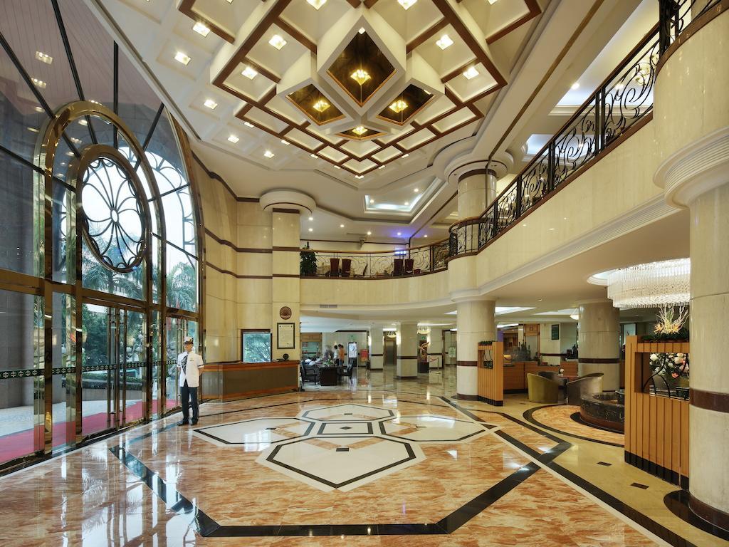 שנג'ן South China Harbour View Hotel מראה חיצוני תמונה